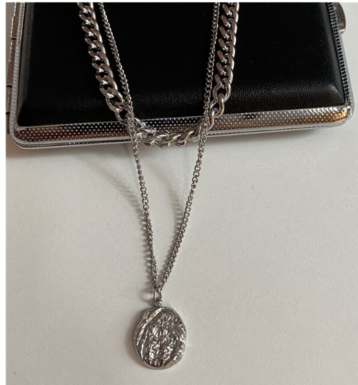 Discover Timeless Charm with Our Vintage Coin Pendant Necklace