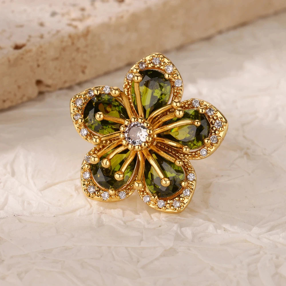 Elegant Colorful Heart Zircon Ring - Luxury Gold Plated Design for Every Occasion