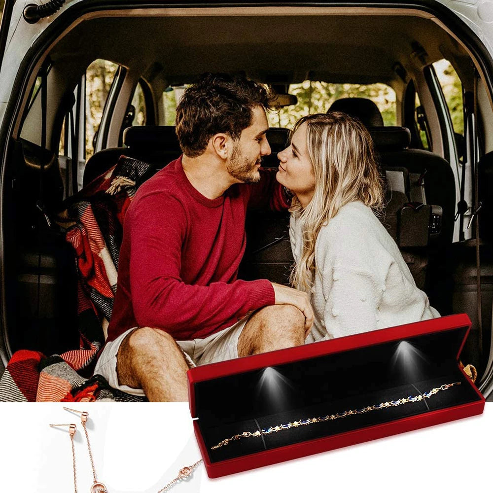 Illuminate Your Moments with the LED Light Necklace Gift Box – Velvet Jewelry Presentation Case