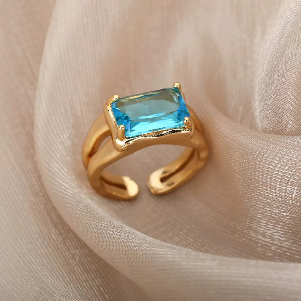 Elegant Colorful Heart Zircon Ring - Luxury Gold Plated Design for Every Occasion