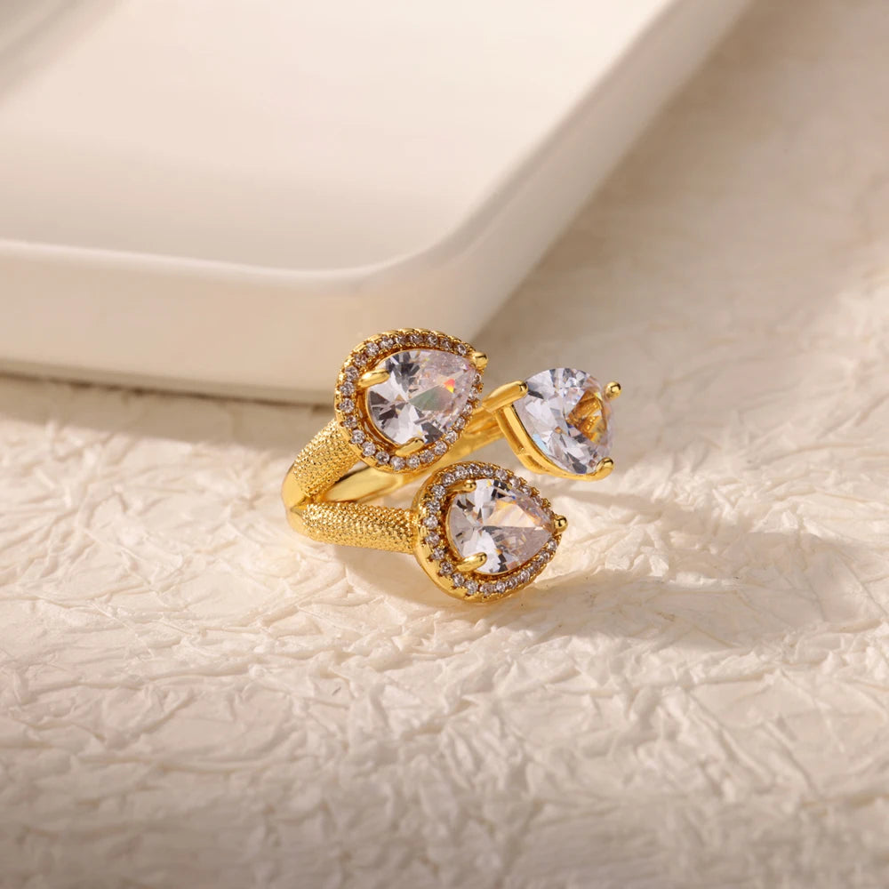 Elegant Colorful Heart Zircon Ring - Luxury Gold Plated Design for Every Occasion
