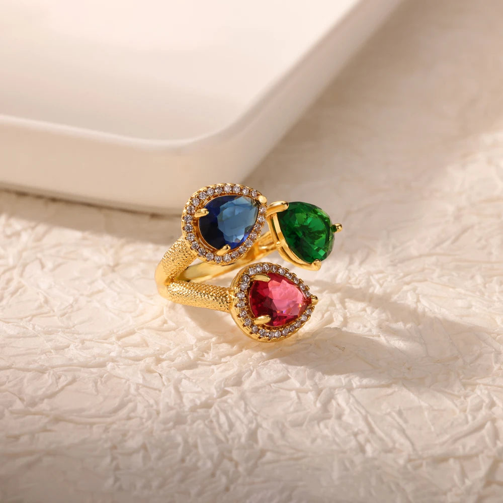 Elegant Colorful Heart Zircon Ring - Luxury Gold Plated Design for Every Occasion