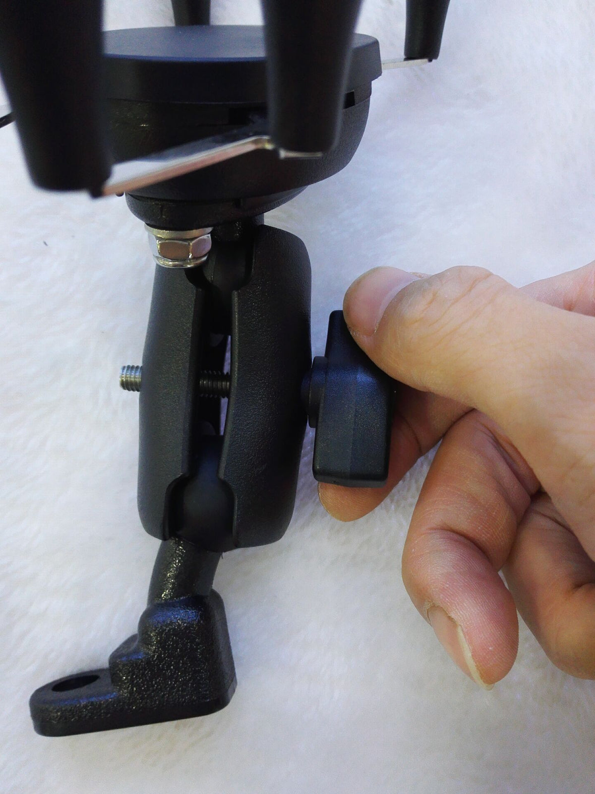 Adjustable Phone Holder for Bikes: A Must-Have for Every Cyclist and Motorcyclist