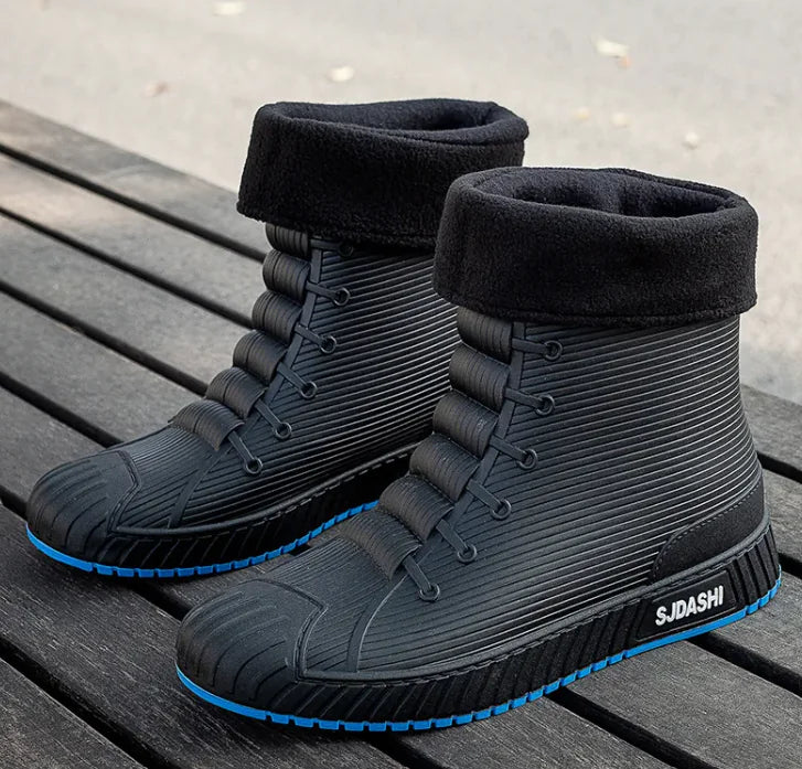 Aqua Fleece Short Boots – Cozy Waterproof Comfort for Your Feet