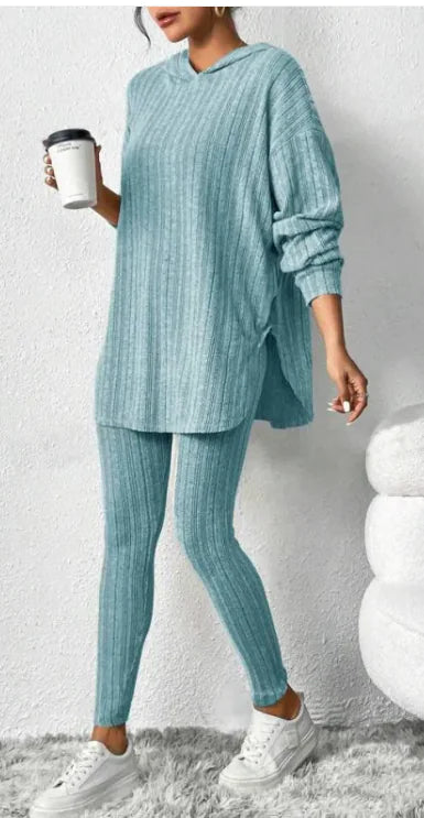 Cozy Autumn Loose-fitting Hoodie: Your Perfect Layer for Chilly Days