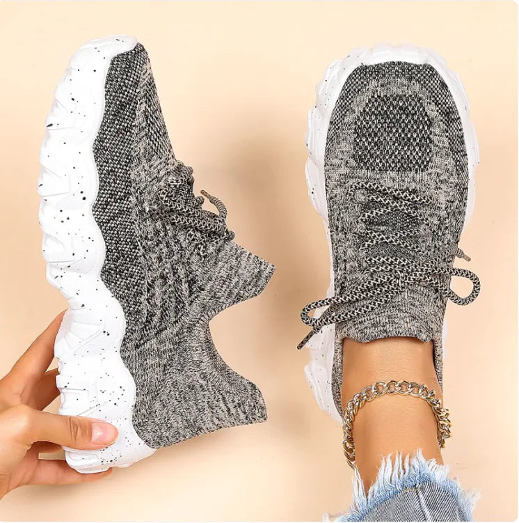 Stylish Women's Lightweight Slip-On Sneakers for Effortless Comfort and Fashion