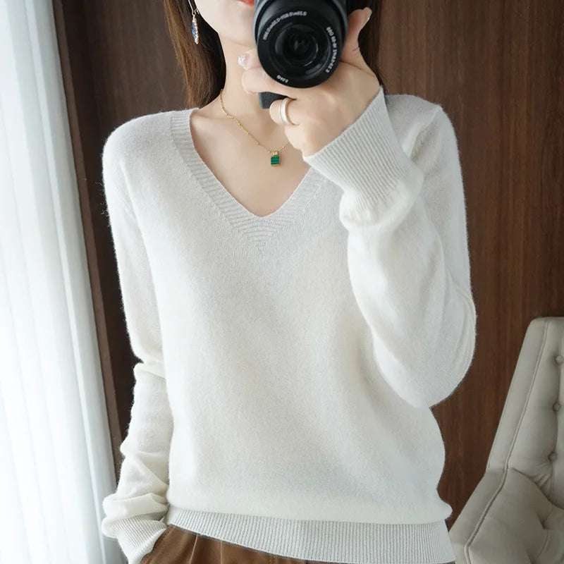 Luxurious Cashmere V-neck Pullover Sweater - Embrace Comfort in Style