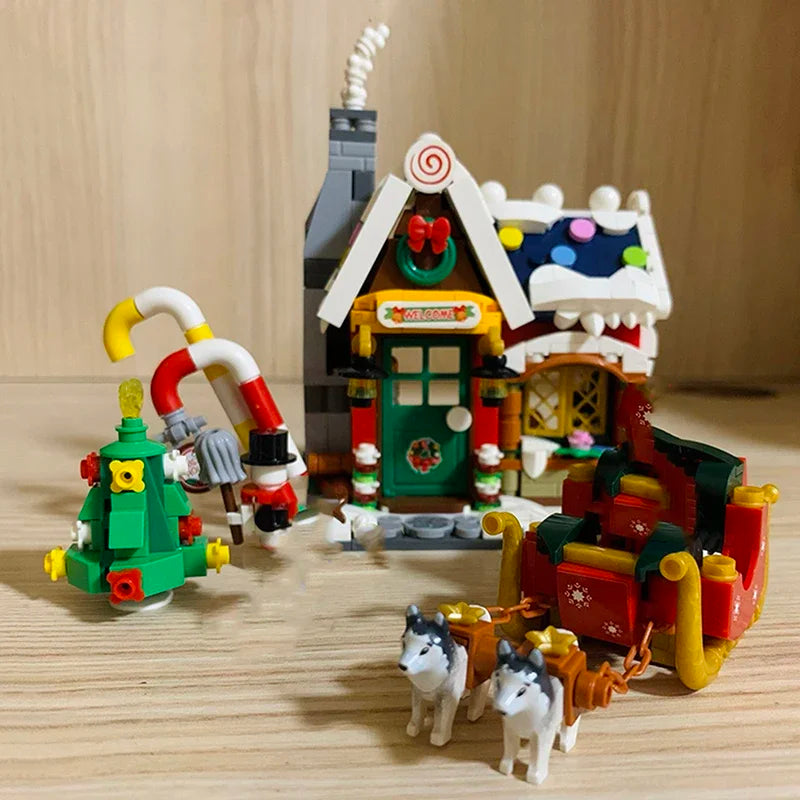 Mini Building Block Christmas House Set: Unleash Your Holiday Creativity!