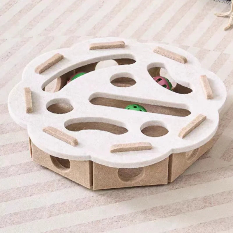 Interactive Cat Puzzle Toy – Fun Felt Maze with Bell Ball for Engaging Playtime