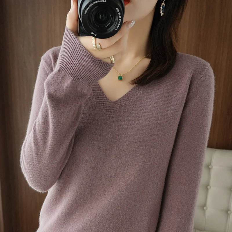 Luxurious Cashmere V-neck Pullover Sweater - Embrace Comfort in Style