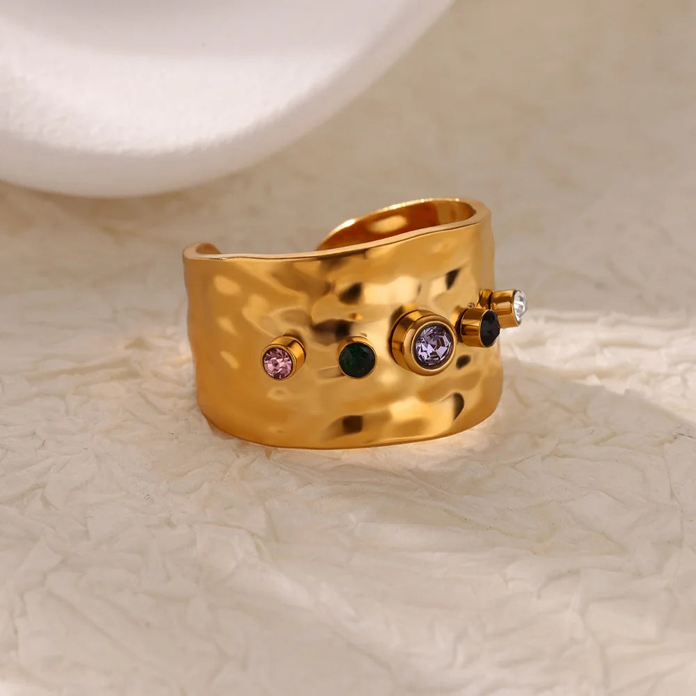 Elegant Colorful Heart Zircon Ring - Luxury Gold Plated Design for Every Occasion