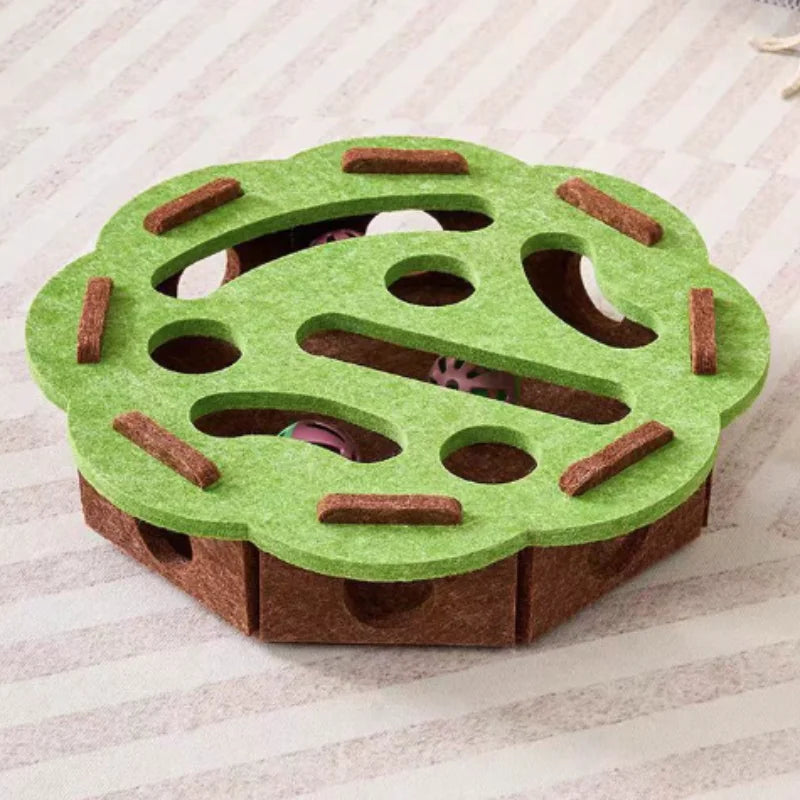 Interactive Cat Puzzle Toy – Fun Felt Maze with Bell Ball for Engaging Playtime