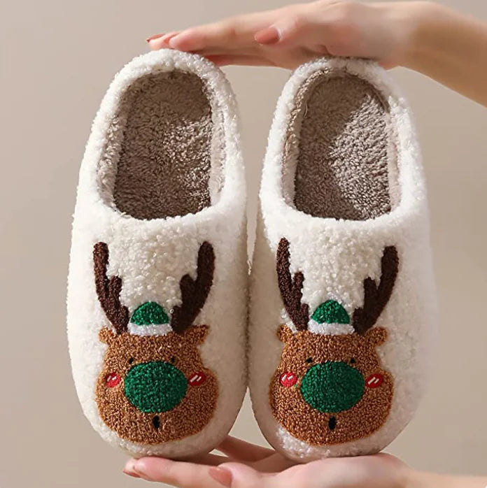 Cozy Christmas Slippers for Ultimate Winter Comfort