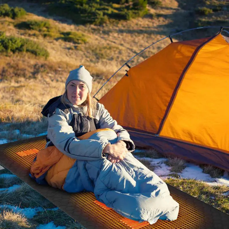Stay Cozy Anywhere with the Outdoor USB Heating Sleeping Mat
