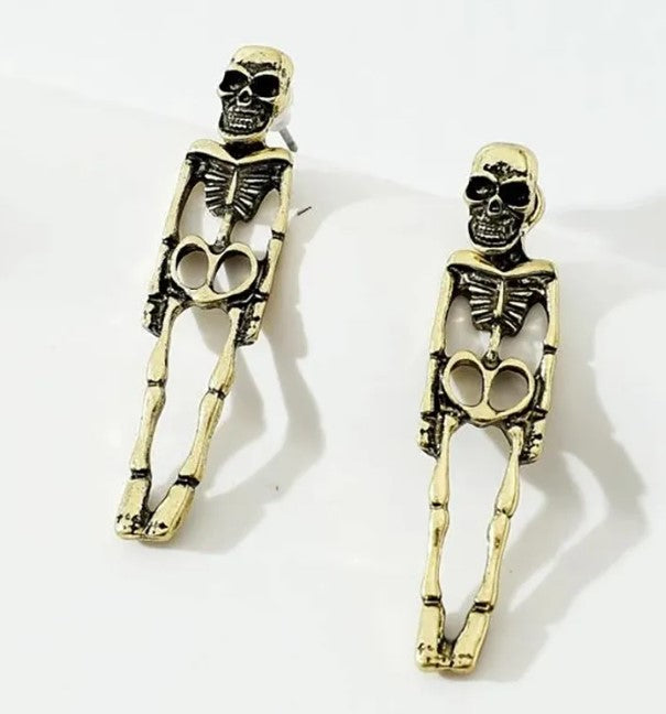 Gothic Skull Earrings – Eerie Elegance for Halloween and Beyond