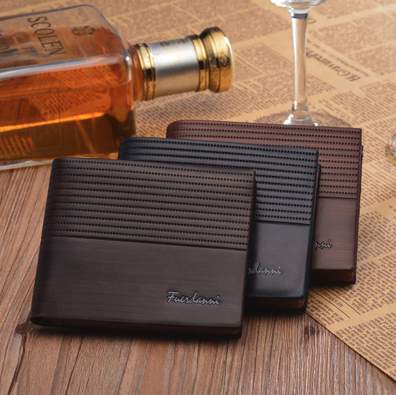 Men's Bifold Leather Wallet: Your Stylish Companion for Every Occasion