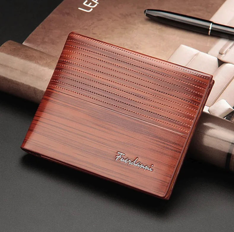 Men's Bifold Leather Wallet: Your Stylish Companion for Every Occasion