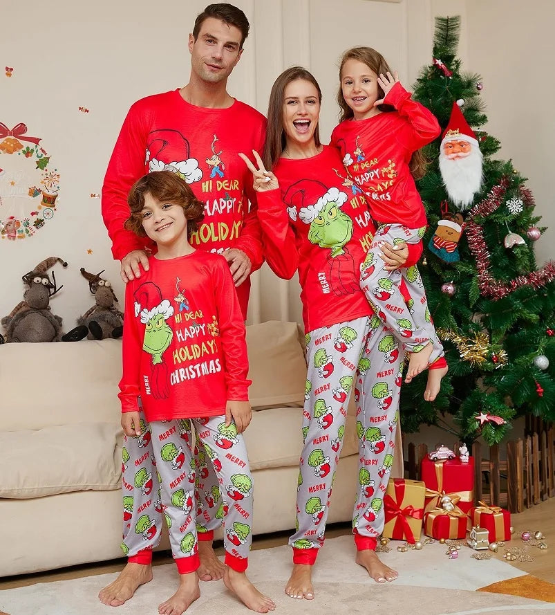 Festive Family Pajama Set: Create Magical Christmas Moments Together