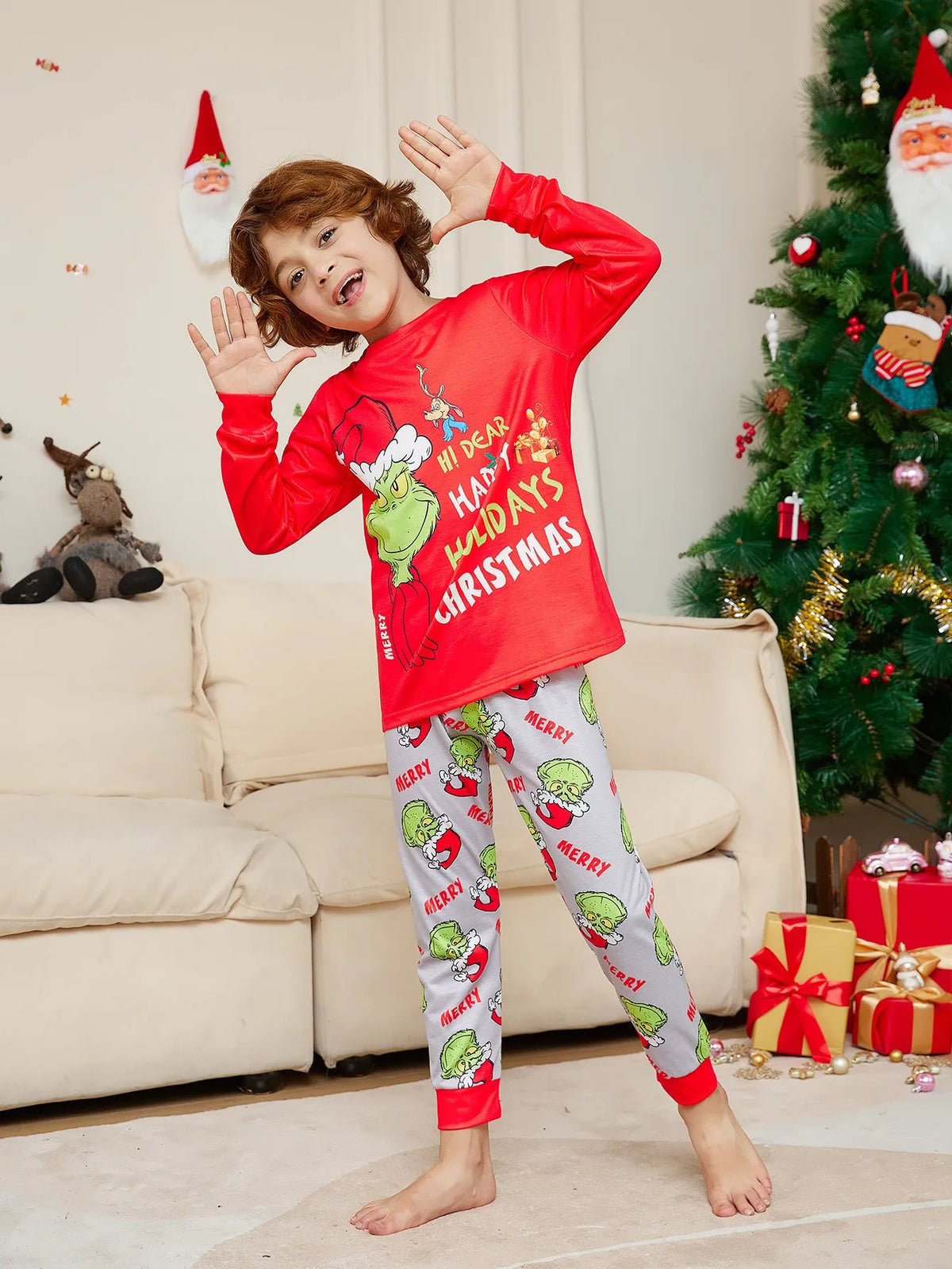 Festive Family Pajama Set: Create Magical Christmas Moments Together